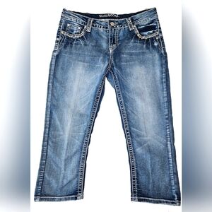 Maurices Women's Low-Rise Capri Jeans Size 7/8